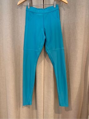 ALO Yoga Teal Blue Performance Leggings